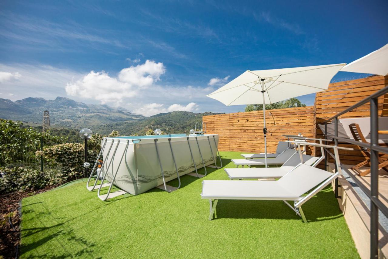 Casa Vacanze Villa Baronessa チェファル エクステリア 写真