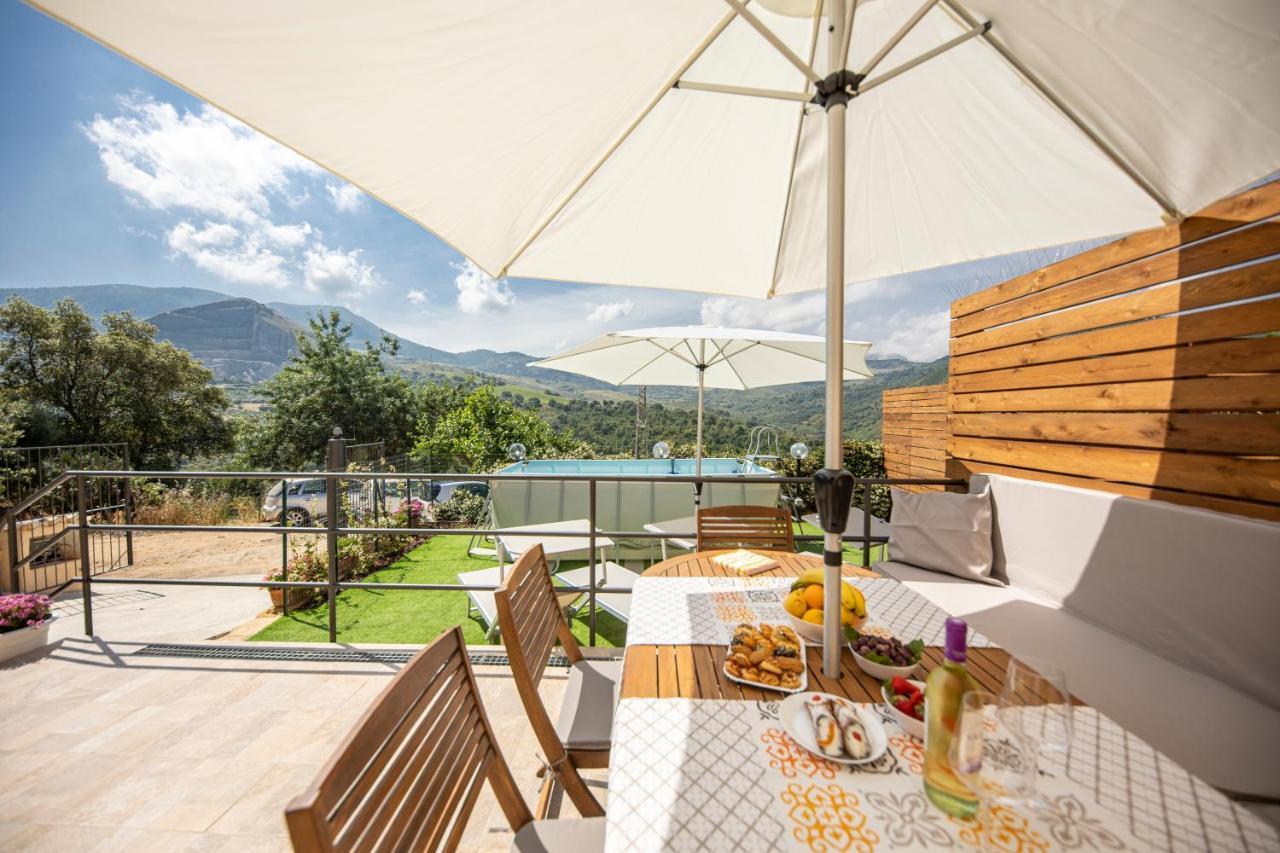 Casa Vacanze Villa Baronessa チェファル エクステリア 写真